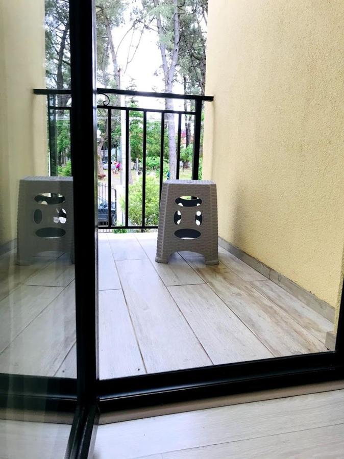 Gurya Hotell Kobuleti Exteriör bild