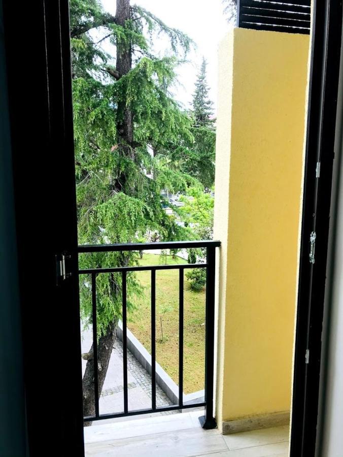 Gurya Hotell Kobuleti Exteriör bild