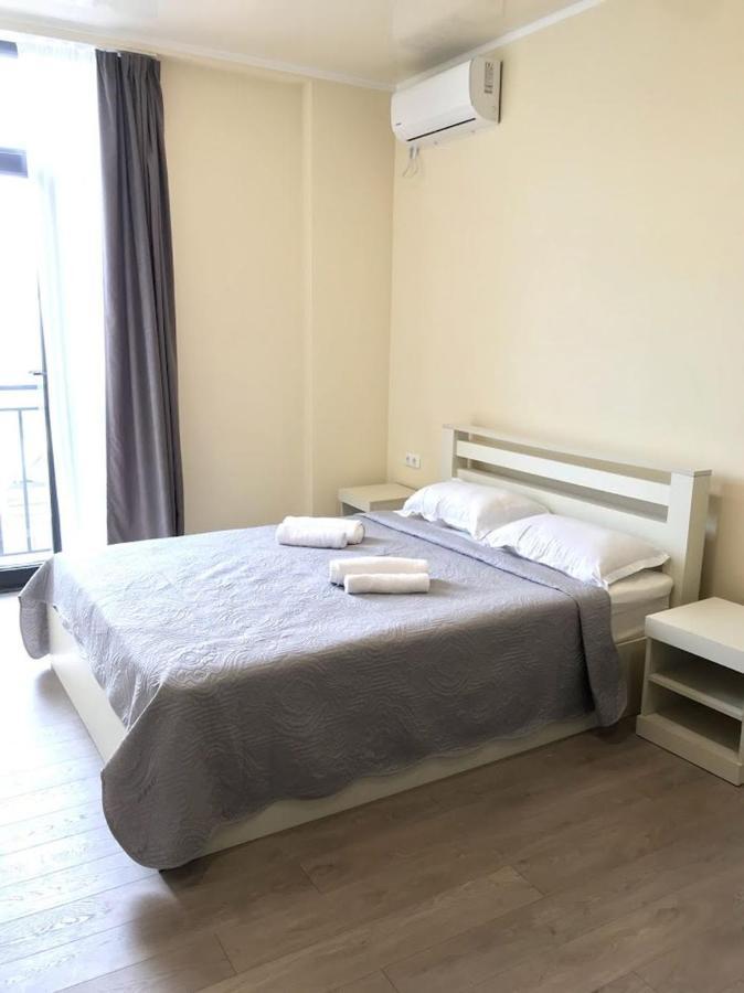 Gurya Hotell Kobuleti Exteriör bild