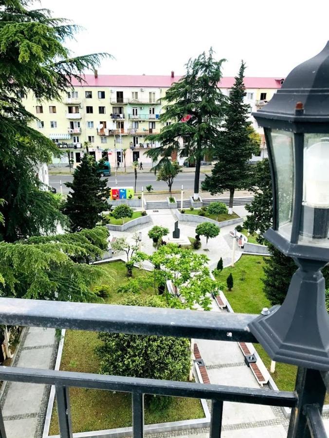 Gurya Hotell Kobuleti Exteriör bild