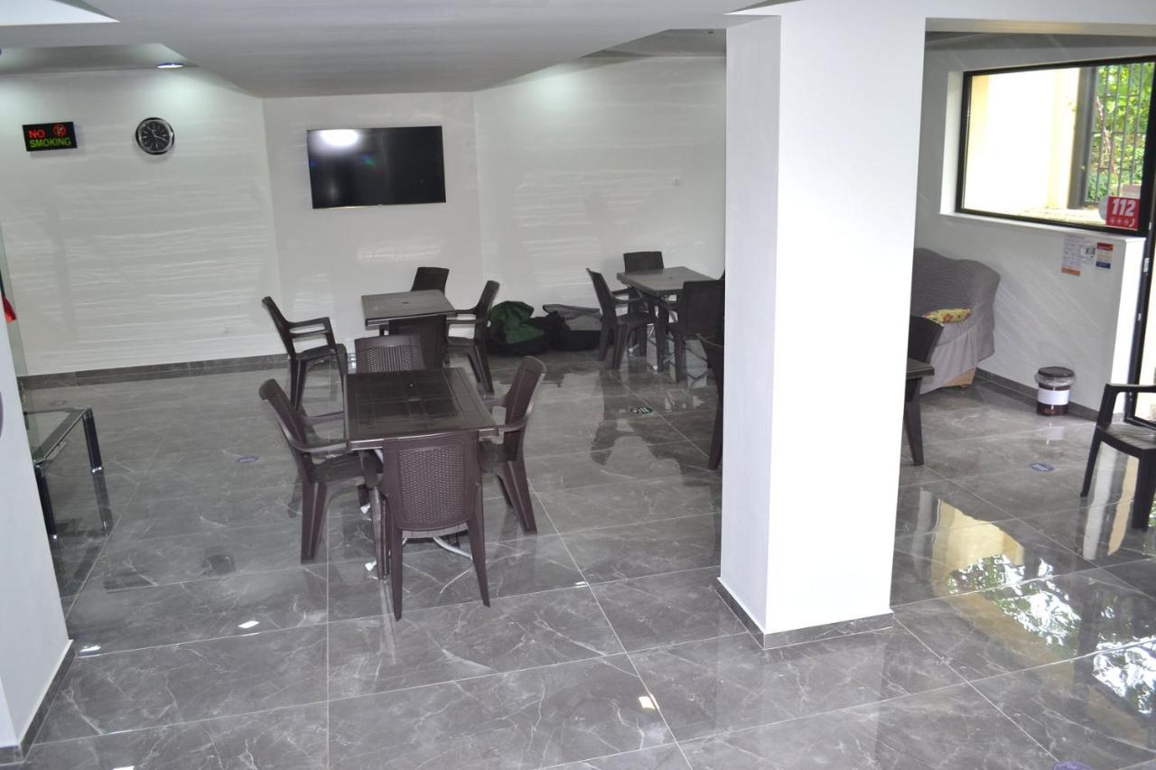 Gurya Hotell Kobuleti Exteriör bild
